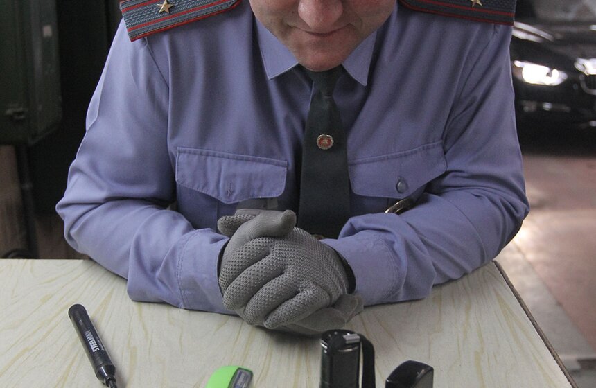 В отделениях московской автоинспекции появились консультанты 9 фото