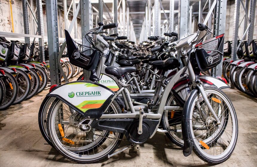 Городской гараж для хранения велосипедов зимой 5 фото