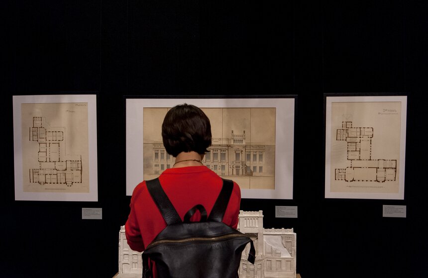 Выставка "Мир – театр. Архитектура и сценография в России" 5 фото