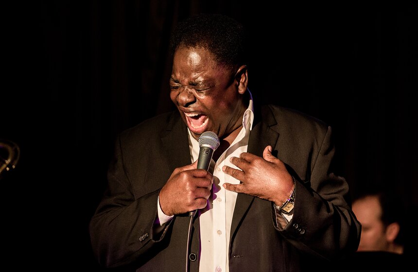 Тепло Ямайки в столице: концерт соул-певца Роя Янга 2 фото