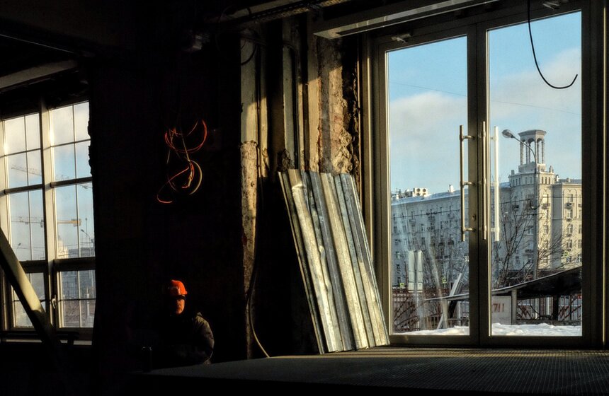 Как реконструируют здание электростанции ГЭС-2 10 фото