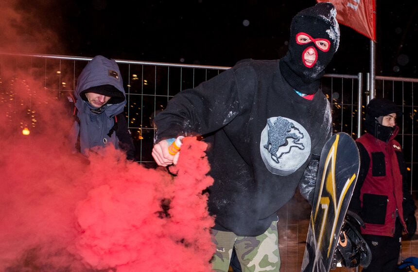 Сноубордический парк CITY SPOT в парке Горького 6 фото