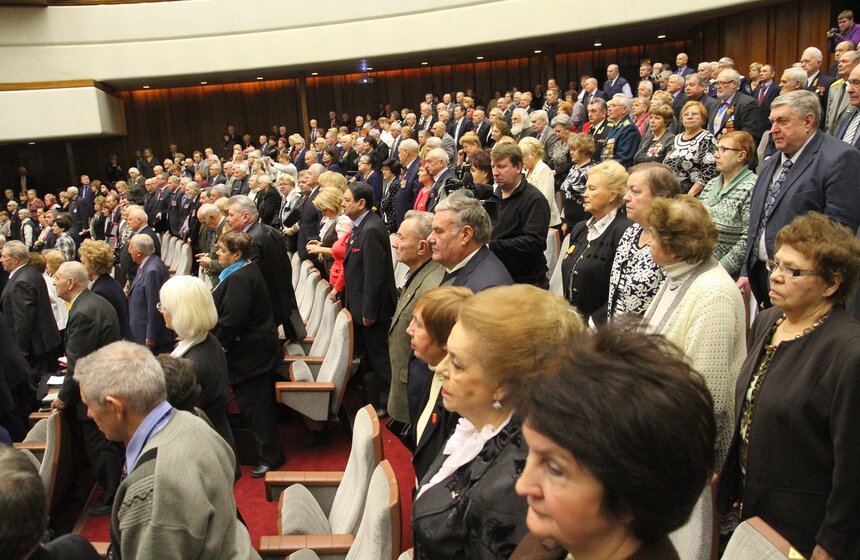 Собянин принял участие в конференции совета ветеранов 10 фото