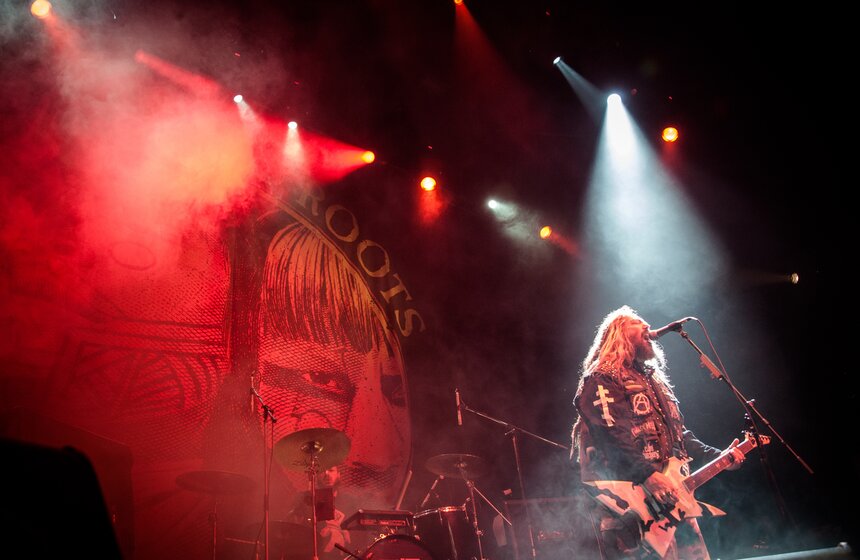 Концерт Max & Iggor Cavalera return to Roots 20 фото