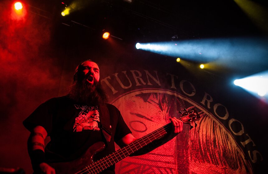 Концерт Max & Iggor Cavalera return to Roots 16 фото