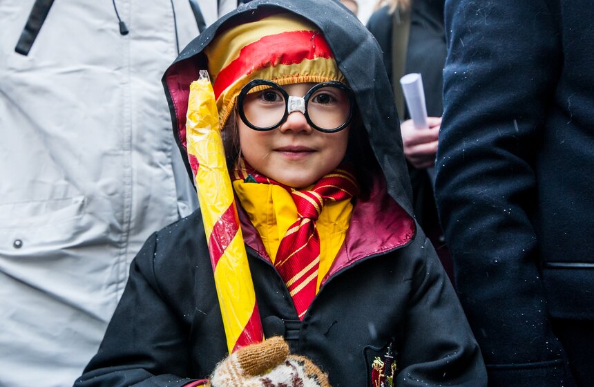 Парад-карнавал поклонников Гарри Поттера на Новом Арбате 15 фото