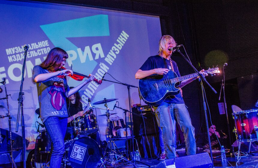 Праздник "неформатного" непослушания 1 фото