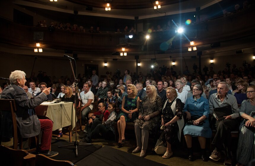 Сбор трупы в МХТ имени Чехова 21 фото