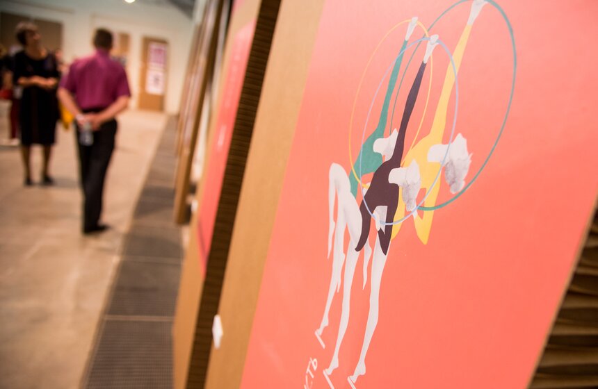 Выставка спортивных советских плакатов "Больше жизни" 6 фото