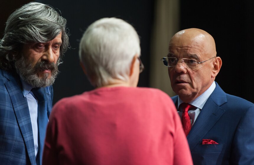 Сбор труппы театра "Сатирикон" 4 фото