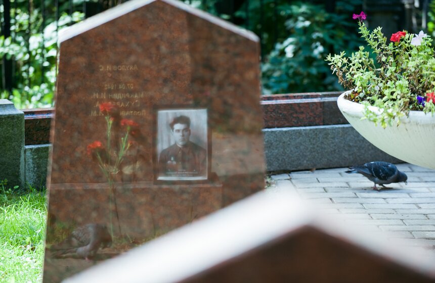 Реставрация Ваганьковского кладбища 17 фото