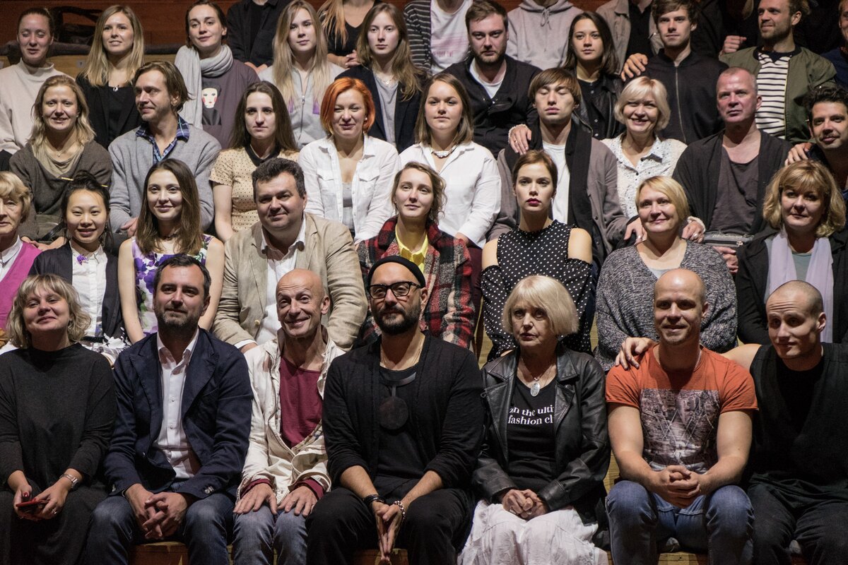 Труппа театра олега табакова. Сергей арцибашев спектакли. Магнитогорск театр пушкина труппа театра. Гоголь центр театр москва. Сергей проханов театр луны.