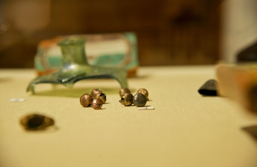 Открылась выставка археологических находок программы "Моя улица" 6 фото