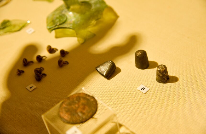 Открылась выставка археологических находок программы "Моя улица" 9 фото