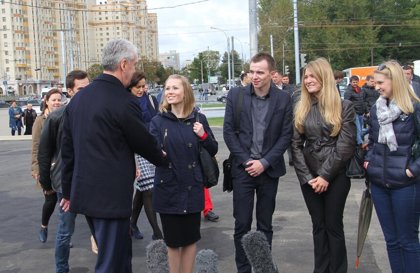 Мэр открыл пешеходный переход у метро "Университет" 13 фото