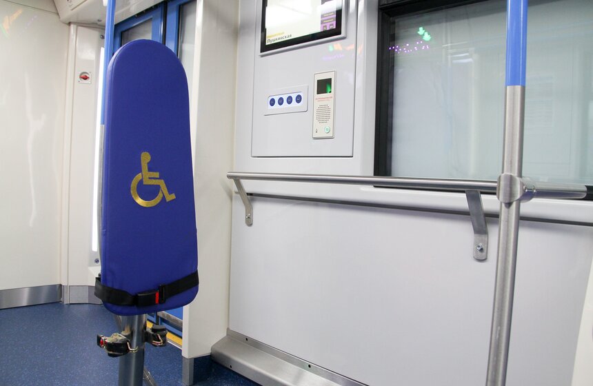 Презентация нового поезда столичного метро "Москва" на ВДНХ 11 фото