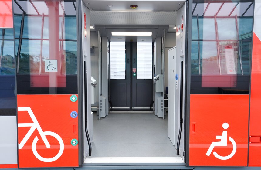 Запуск Московского центрального кольца 50 фото