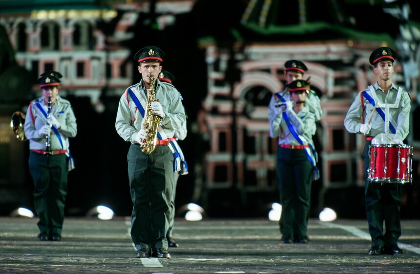 Церемония открытия фестиваля "Спасская башня" прошла в Москве 39 фото