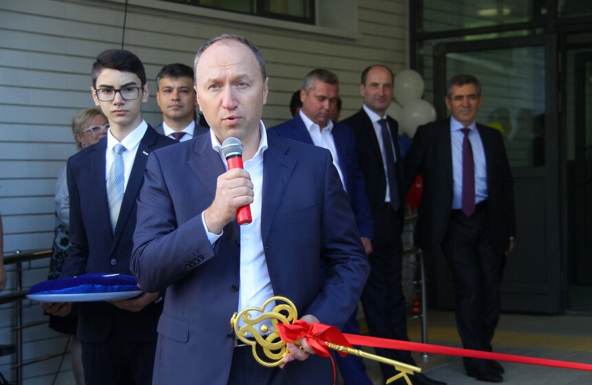 Сергей Собянин поздравил школьников с началом учебного года 3 фото