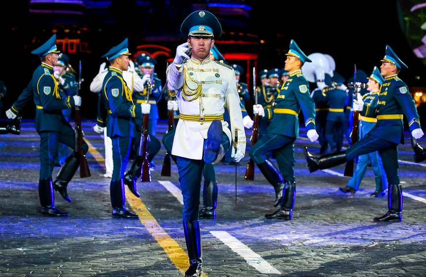 Как проходит фестиваль военных оркестров "Спасская башня" 38 фото