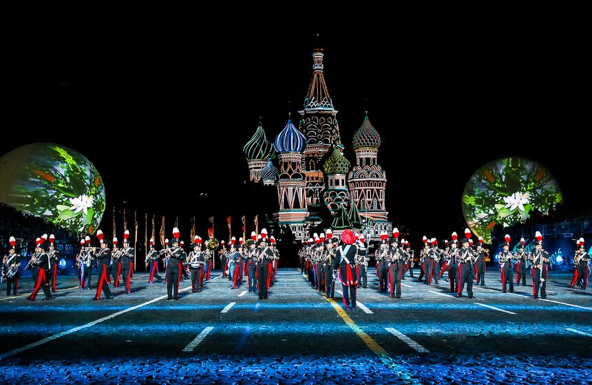 Как проходит фестиваль военных оркестров "Спасская башня" 43 фото