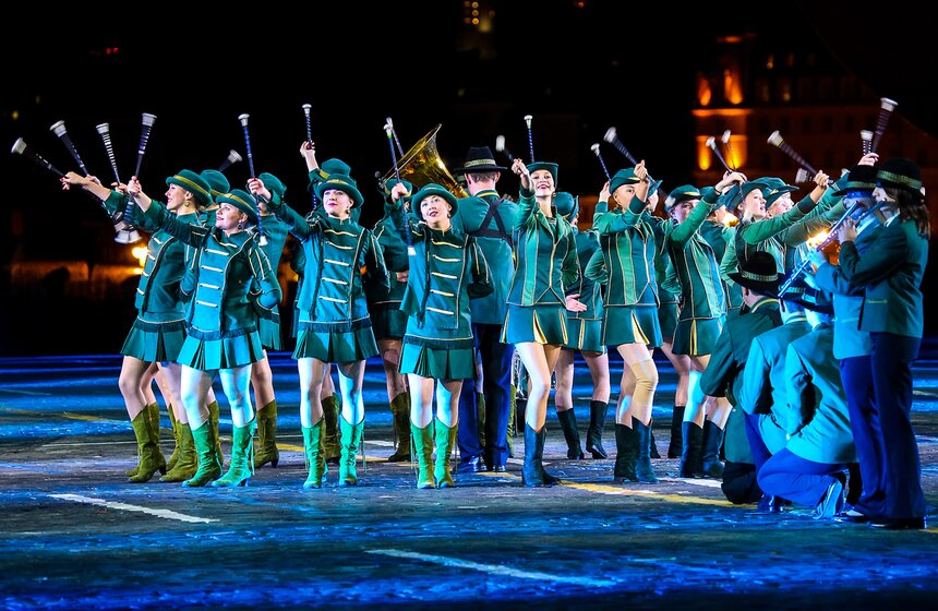 Как проходит фестиваль военных оркестров "Спасская башня" 33 фото
