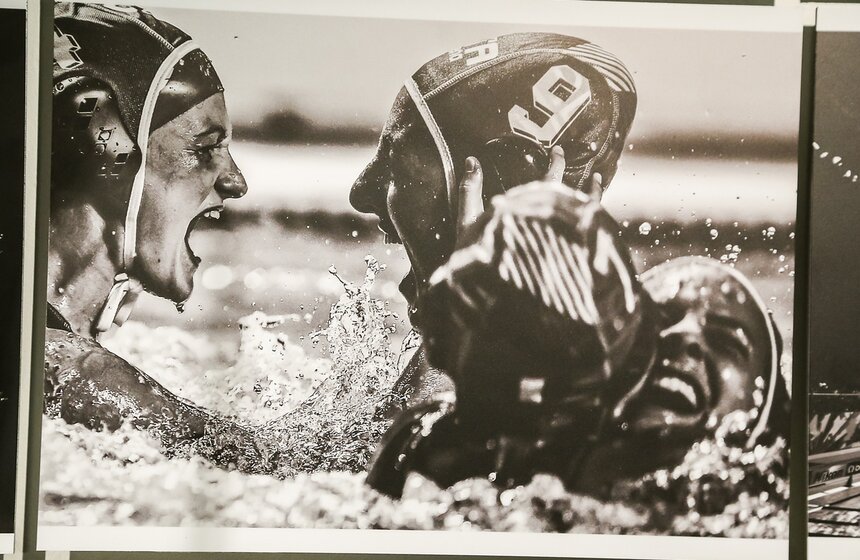 Фотовыставка имени Андрея Стенина открылась в Москве 29 фото