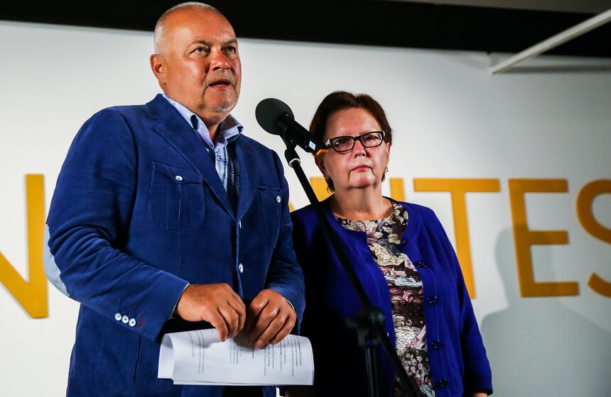 Фотовыставка имени Андрея Стенина открылась в Москве 10 фото