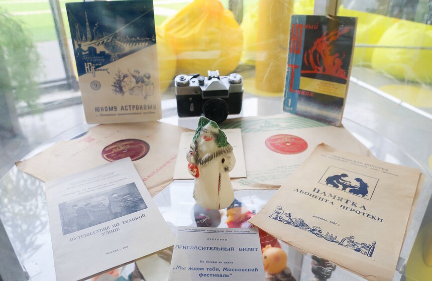 Посвященная Дворцу пионеров выставка открылась в Москве 8 фото