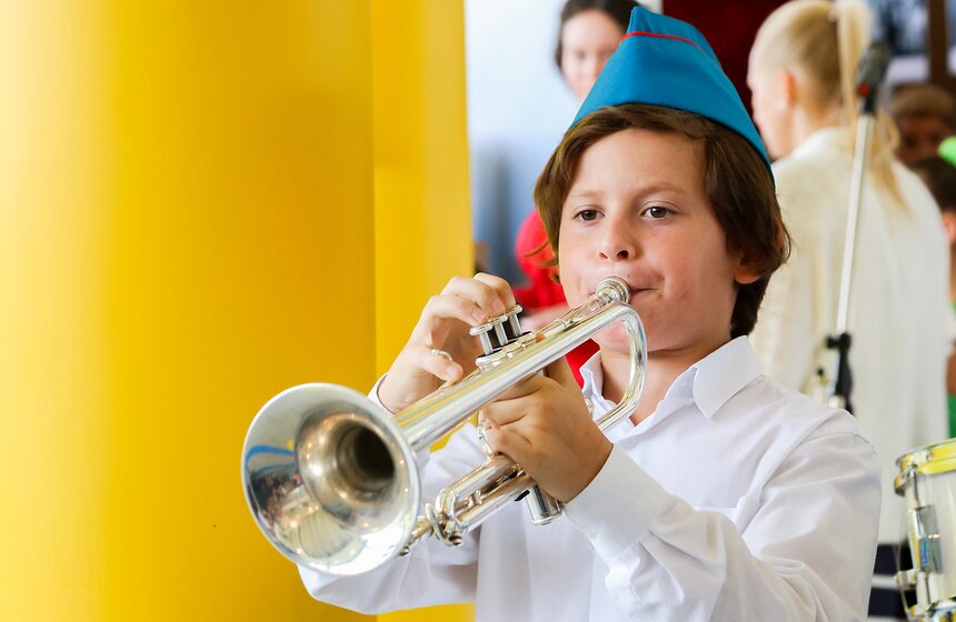 Посвященная Дворцу пионеров выставка открылась в Москве 10 фото