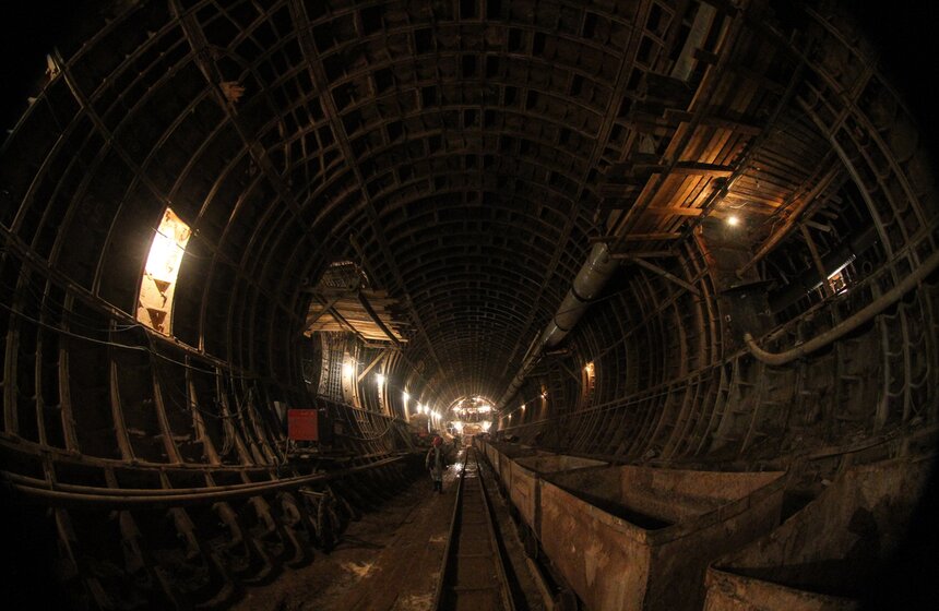 Крупный ТПУ появится на станции метро "Окружная" 9 фото