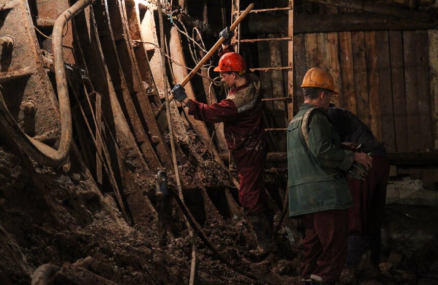 Крупный ТПУ появится на станции метро "Окружная" 12 фото