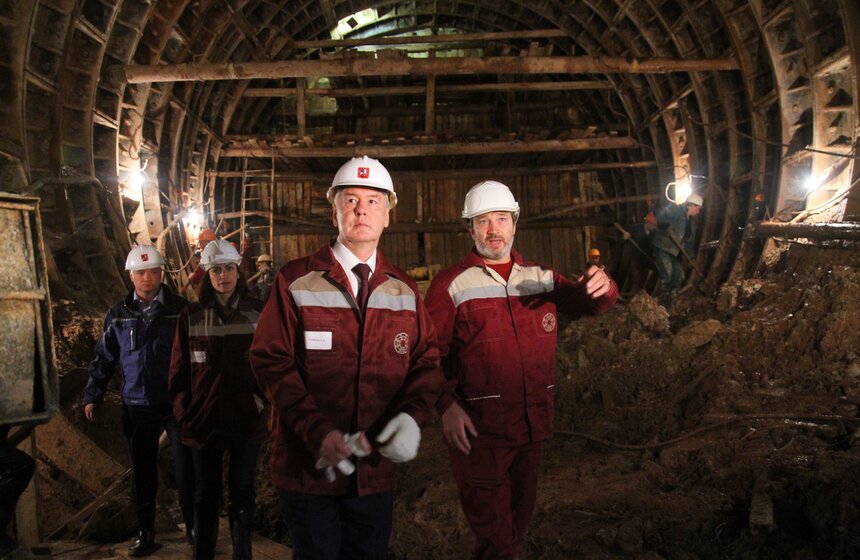 Крупный ТПУ появится на станции метро "Окружная" 14 фото