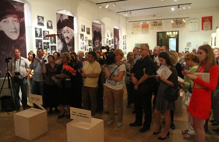 Выставка о Фаине Раневской в Театральном музее им. Бахрушина 19 фото