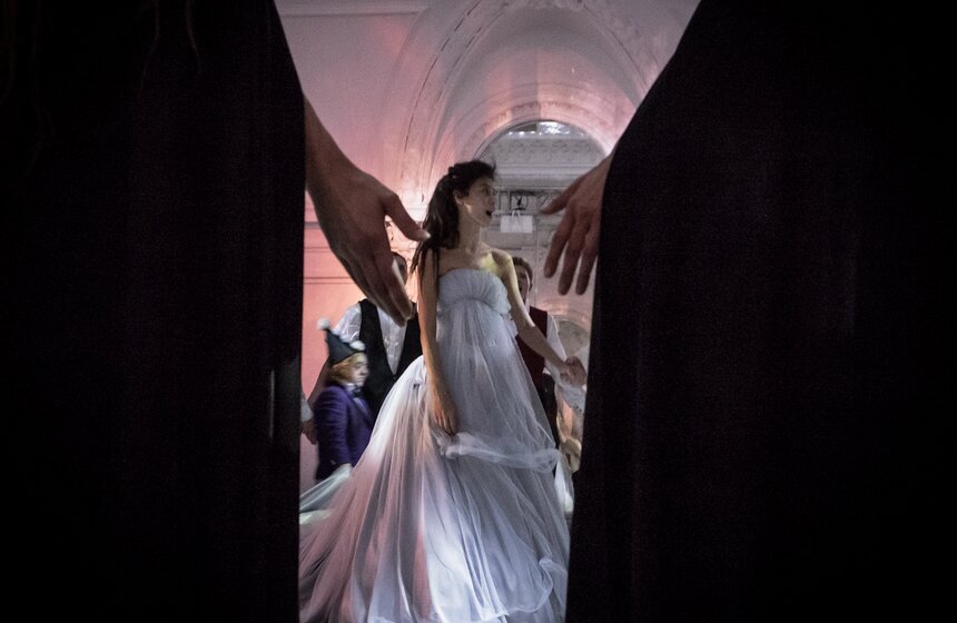 Показ спектакля "Черный русский" в доме Спиридонова 44 фото