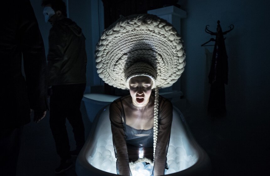 Показ спектакля "Черный русский" в доме Спиридонова 5 фото