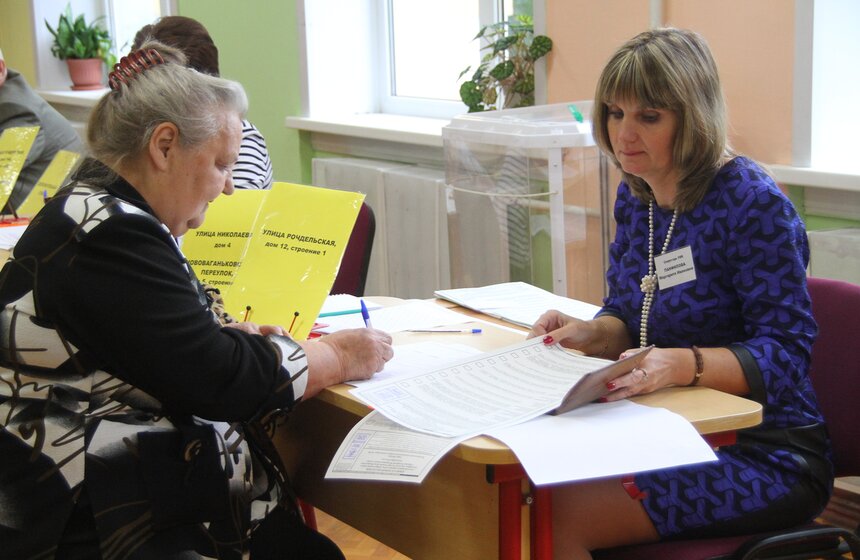 Сергей Собянин проголосовал на выборах в Госдуму 2 фото