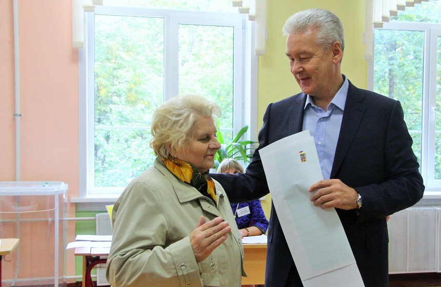 Сергей Собянин проголосовал на выборах в Госдуму 27 фото