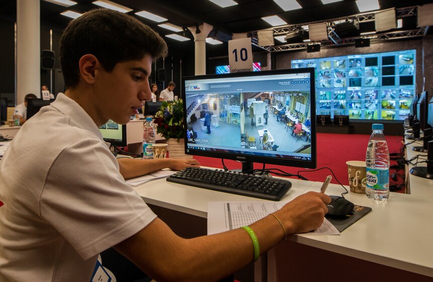 Фото. Работа штаба по наблюдению за выборами в Госдуму в Москве 9 фото