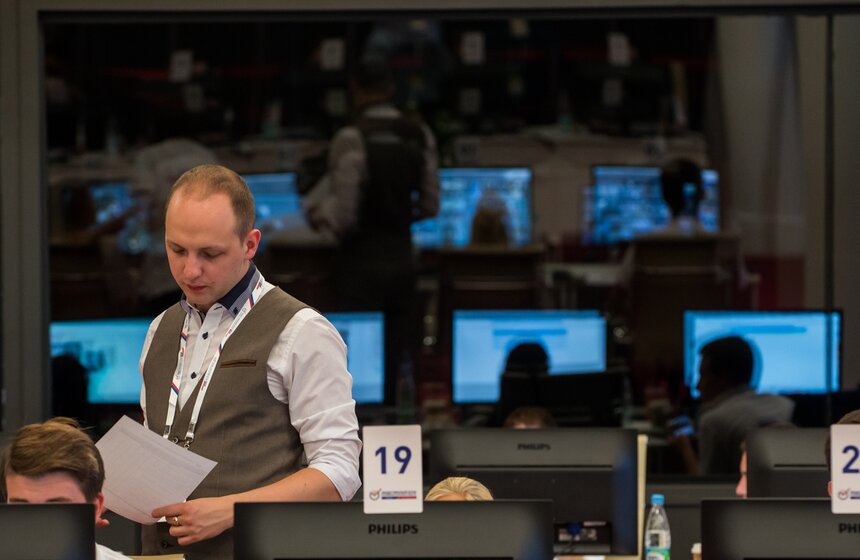 Фото. Работа штаба по наблюдению за выборами в Госдуму в Москве 15 фото