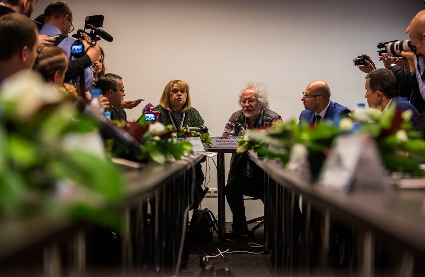 Фото. Работа штаба по наблюдению за выборами в Госдуму в Москве 22 фото