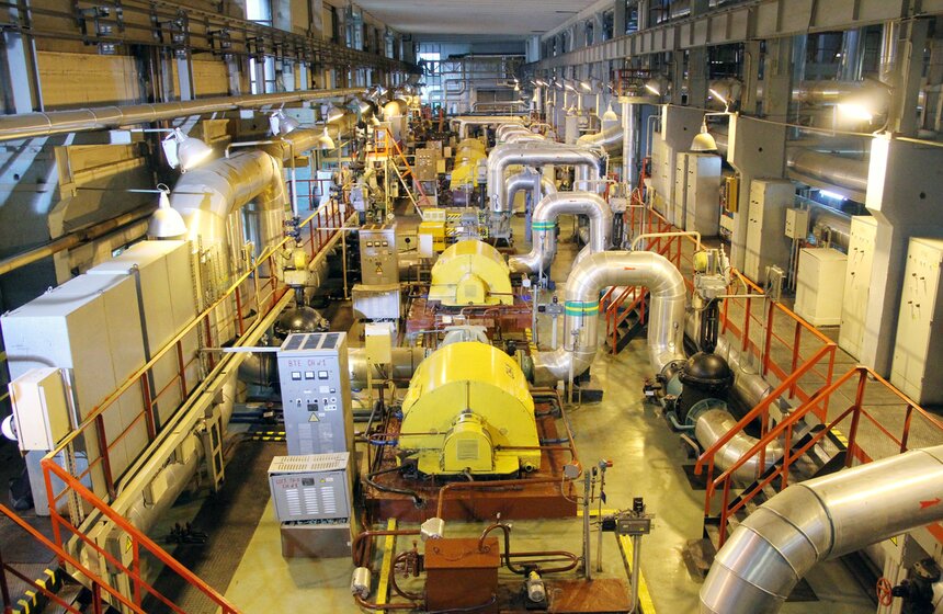 Сергей Собянин осмотрел тепловую станцию "Крылатское" 11 фото