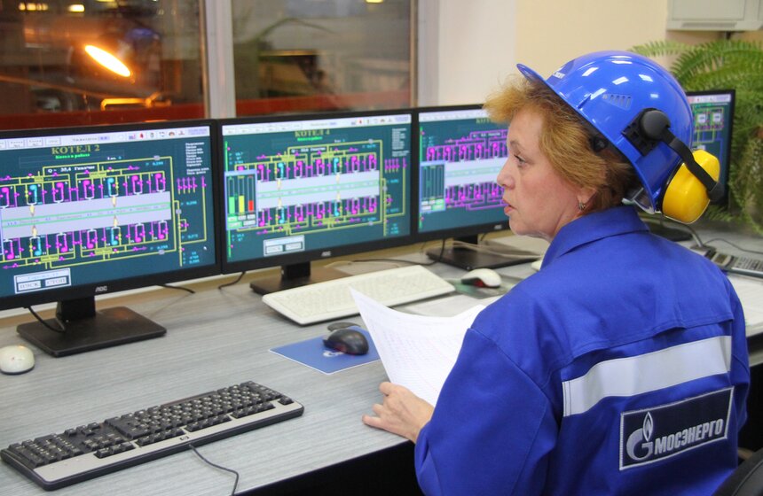 Сергей Собянин осмотрел тепловую станцию "Крылатское" 19 фото