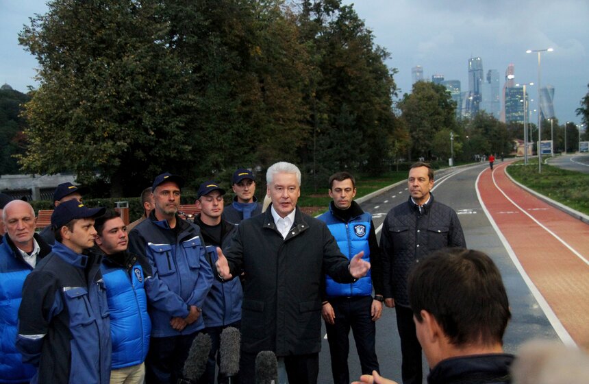 Сергей Собянин открыл благоустроенную Лужнецкую набережную 17 фото