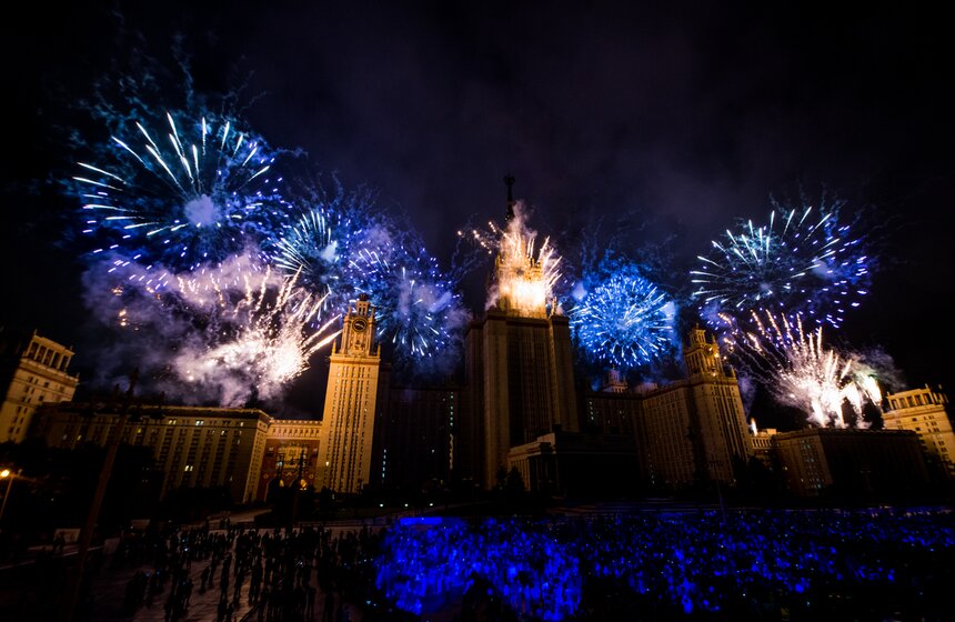 Открытие фестиваля "Круг Света" состоялось на Воробьевых горах 22 фото