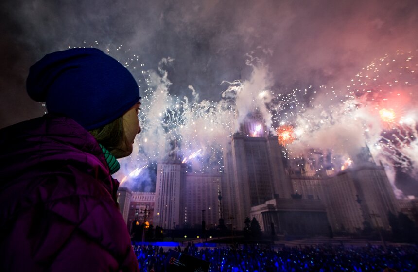 Открытие фестиваля "Круг Света" состоялось на Воробьевых горах 23 фото