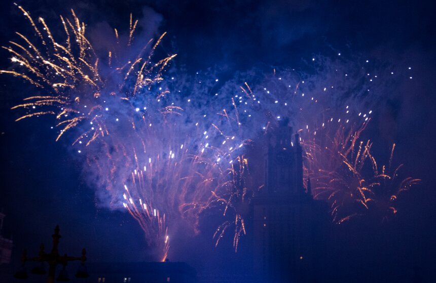 Открытие фестиваля "Круг Света" состоялось на Воробьевых горах 25 фото