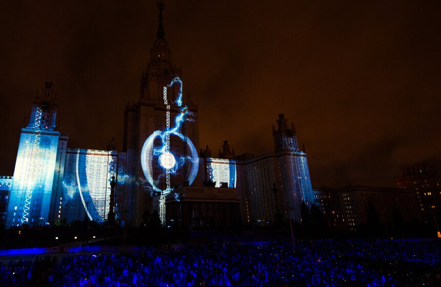 Открытие фестиваля "Круг Света" состоялось на Воробьевых горах 7 фото