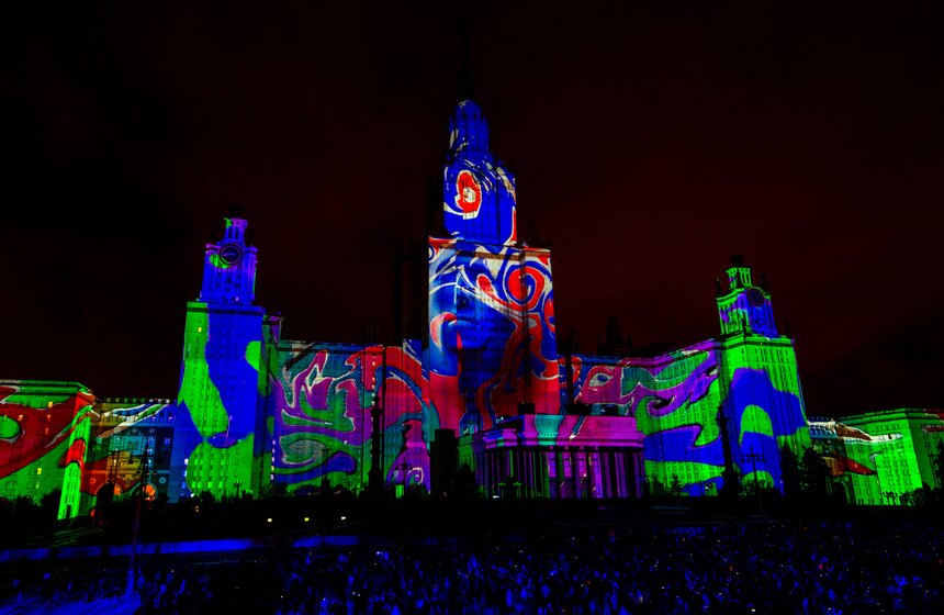 Открытие фестиваля "Круг Света" состоялось на Воробьевых горах 5 фото