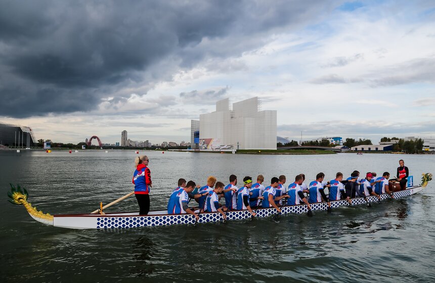 Чемпионат мира по гребле на лодках "Дракон" 9 фото